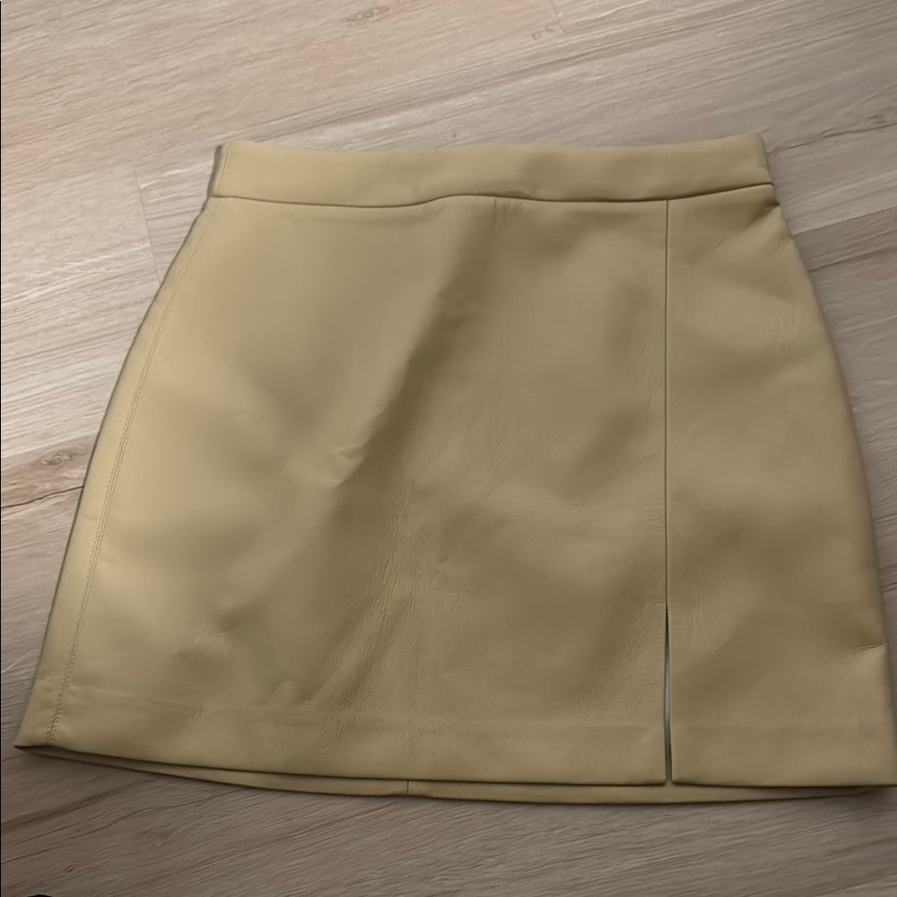 Aritzia Tan Pencil Skirt Mini Work Slit
